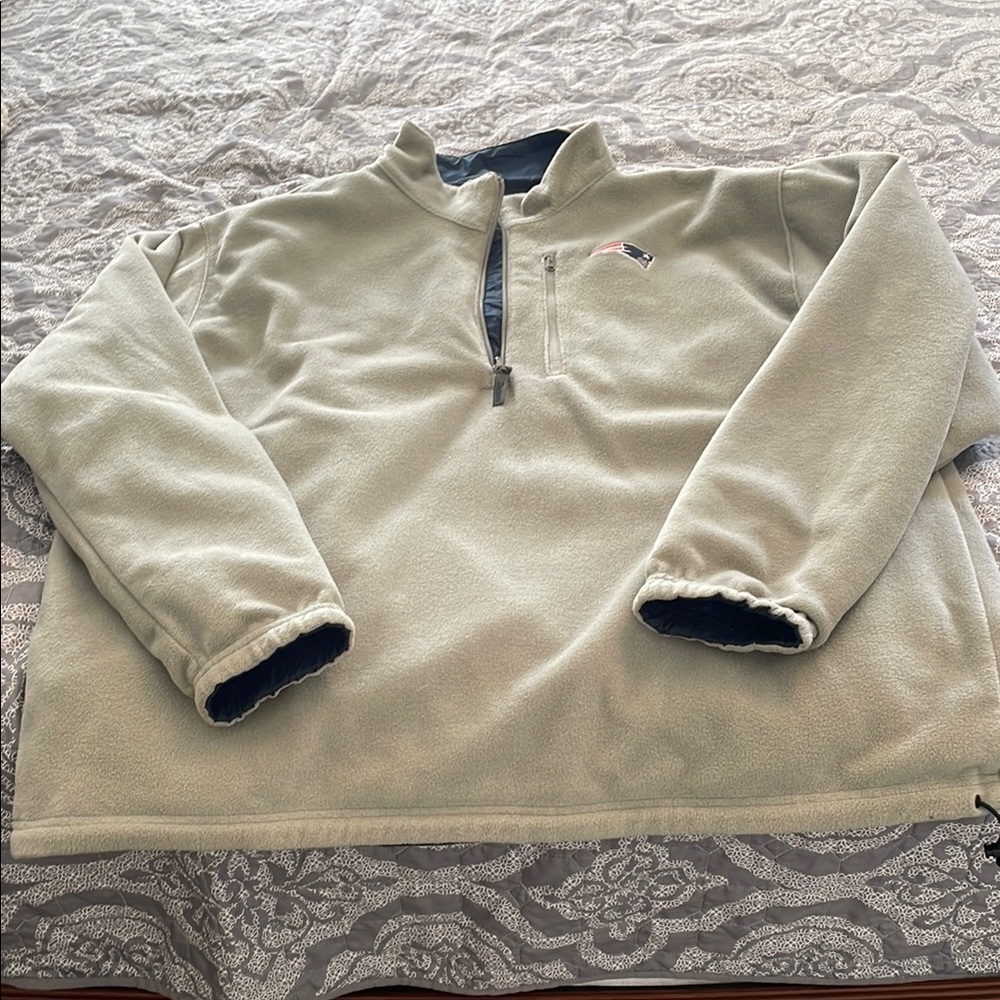 Men's Patriots Reversible Navy and Gray Performance Jacket - Picture 5 of 8